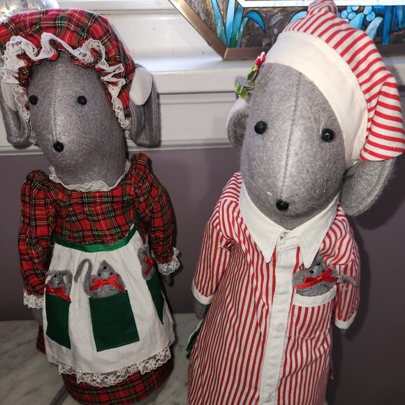 Other - Vintage Christmas Mouse Couple Figurines – Handmade Felt Holiday Decor